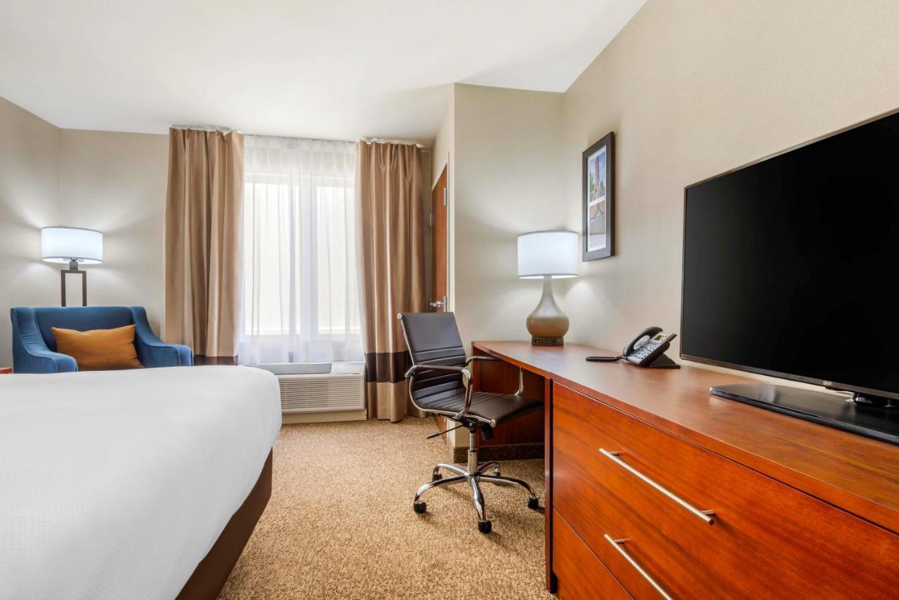 Comfort & Hotel 3*